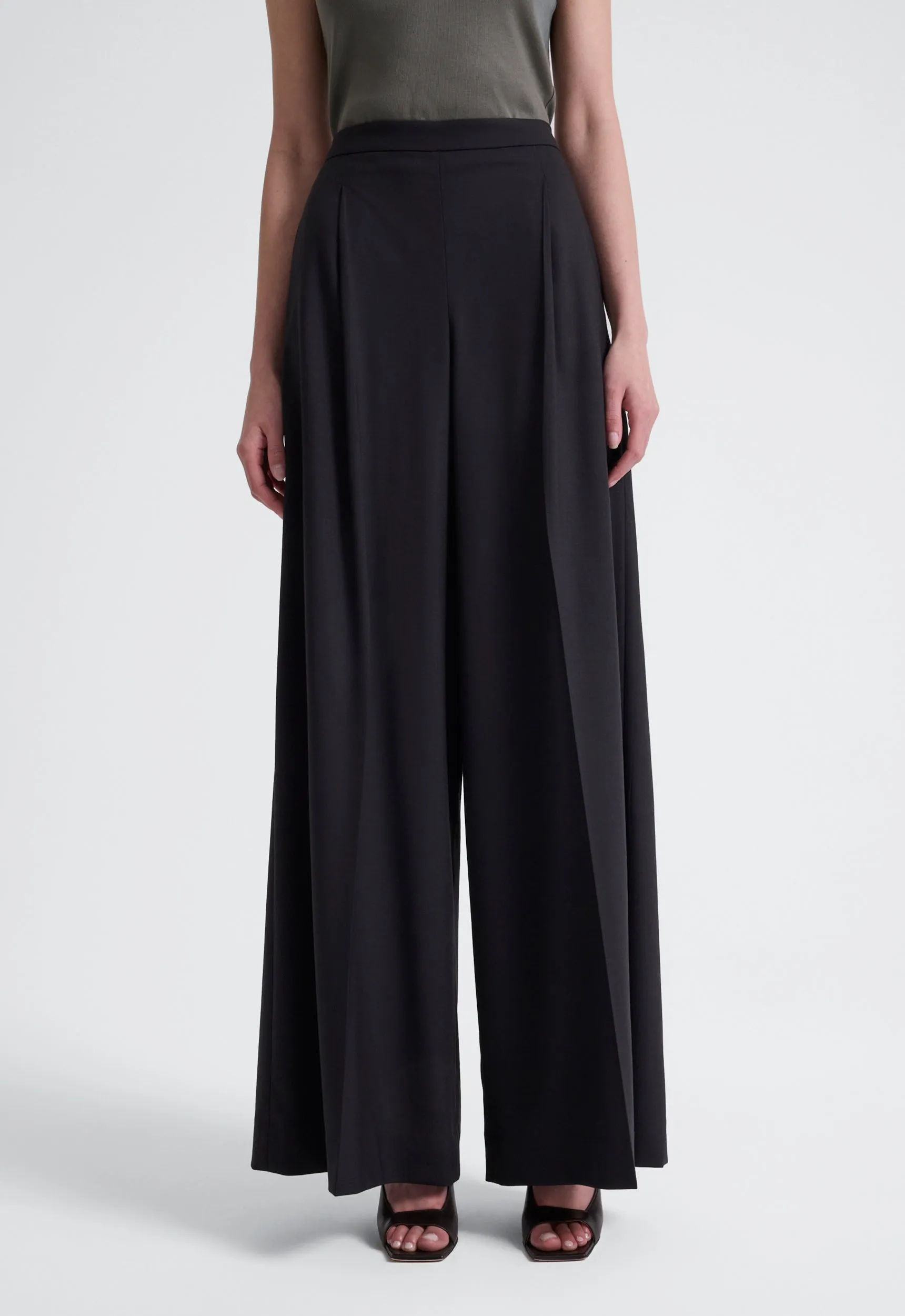 Alba Wool Pant - Char