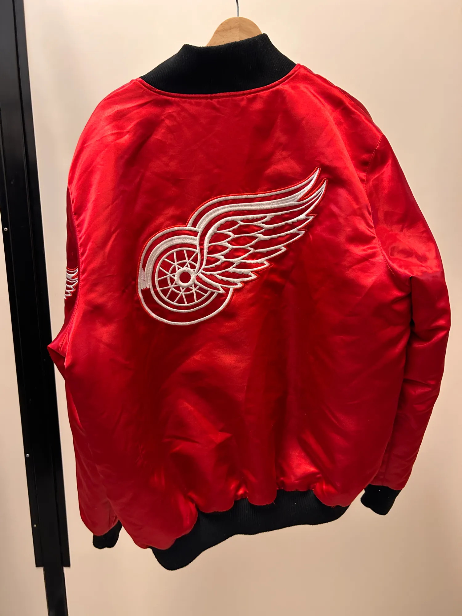 Nhl Outerwear Size Extra Large