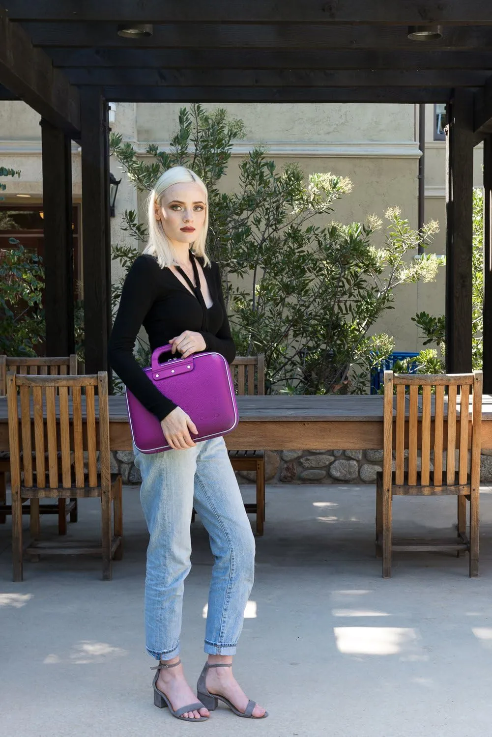 Versatile Daily Commute Slim Light Durable Spill Scratch Resilient Briefcase Messenger Bag for Tablets, Laptops