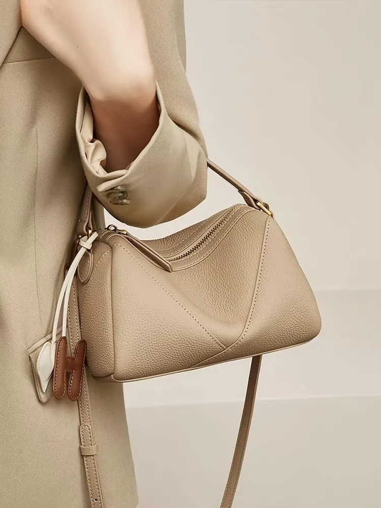 Women's Genuine Leather Pillow Bag Shoulder Crossbody Underarm Bag Handbag Versatile Chic Stylish Hobo Vintage Pendant